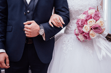 結婚式の平均費用は〇〇万円！最近のトレンドとは？