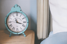 人の睡眠と覚醒のリズムは24時間サイクルではない