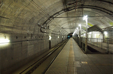 日本一の「モグラ駅」群馬県の土合駅とは